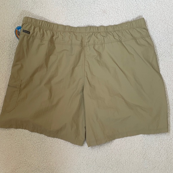 Columbia Omni Shade UPF 50 Shorts Size 4X - Picture 2 of 10